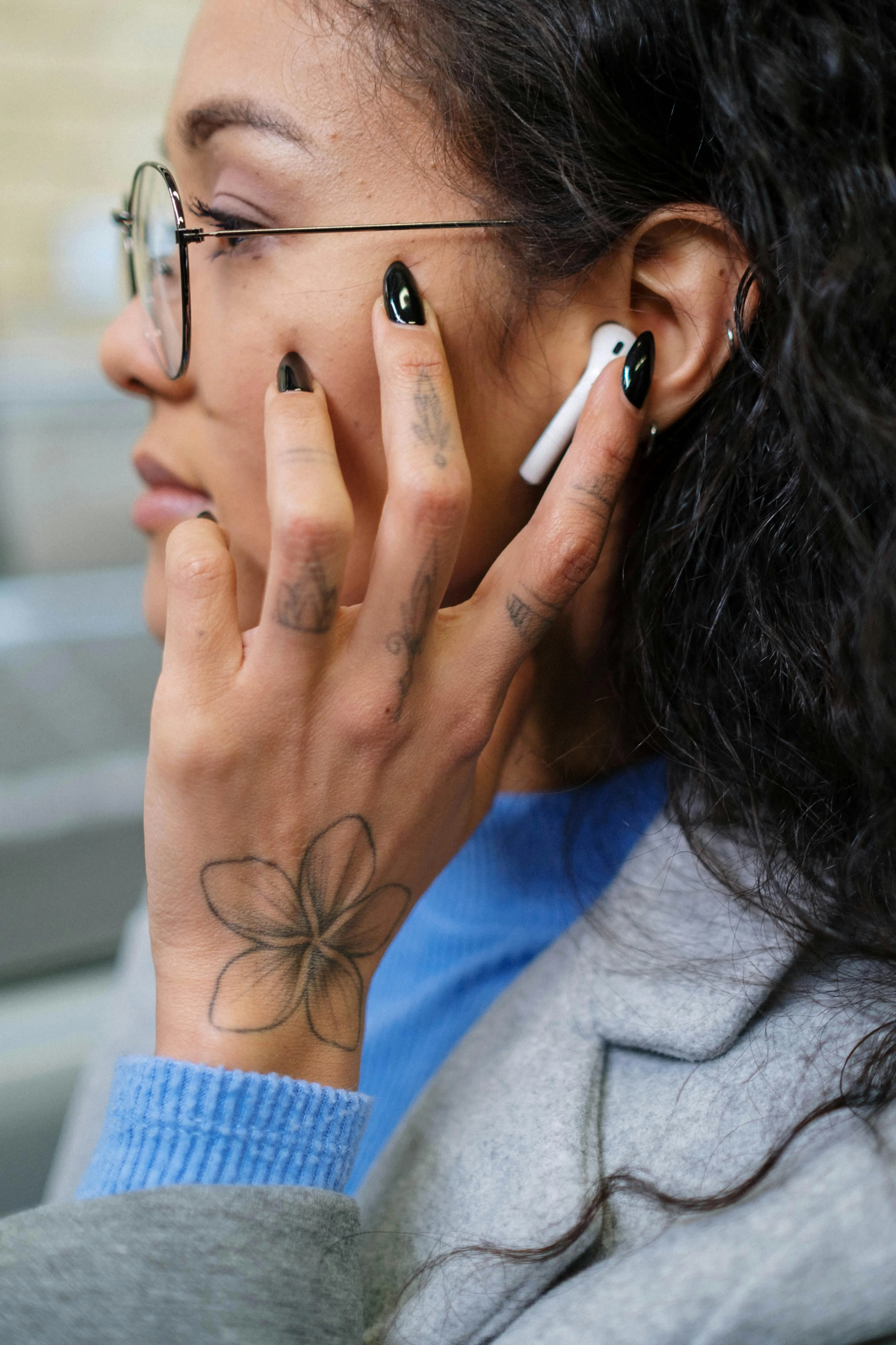 Discover the Latest Nail Trends in Nail Care, Manicure, and Art