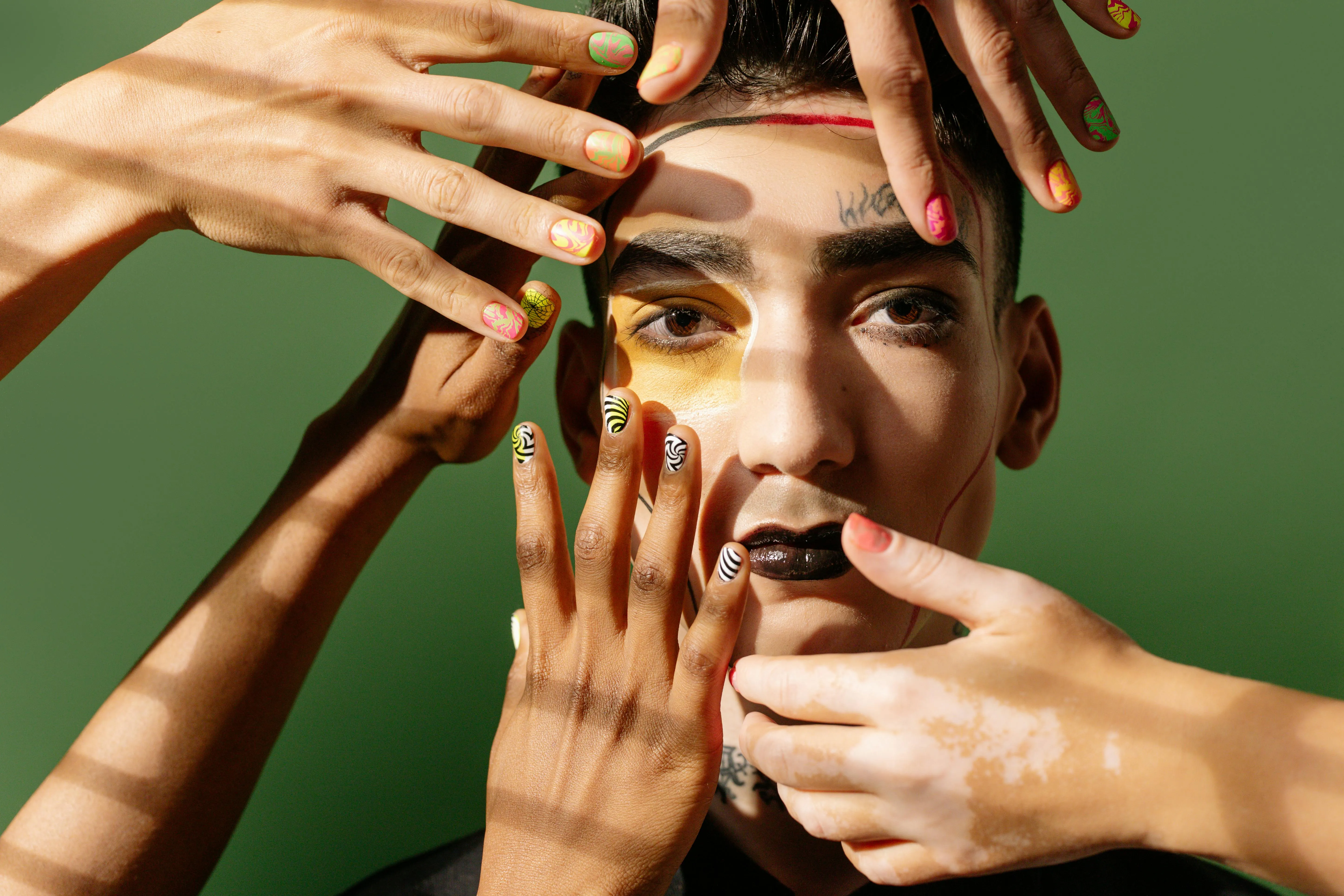 Trendy Nail Designs and Manicure Ideas for Fashionable Individuals