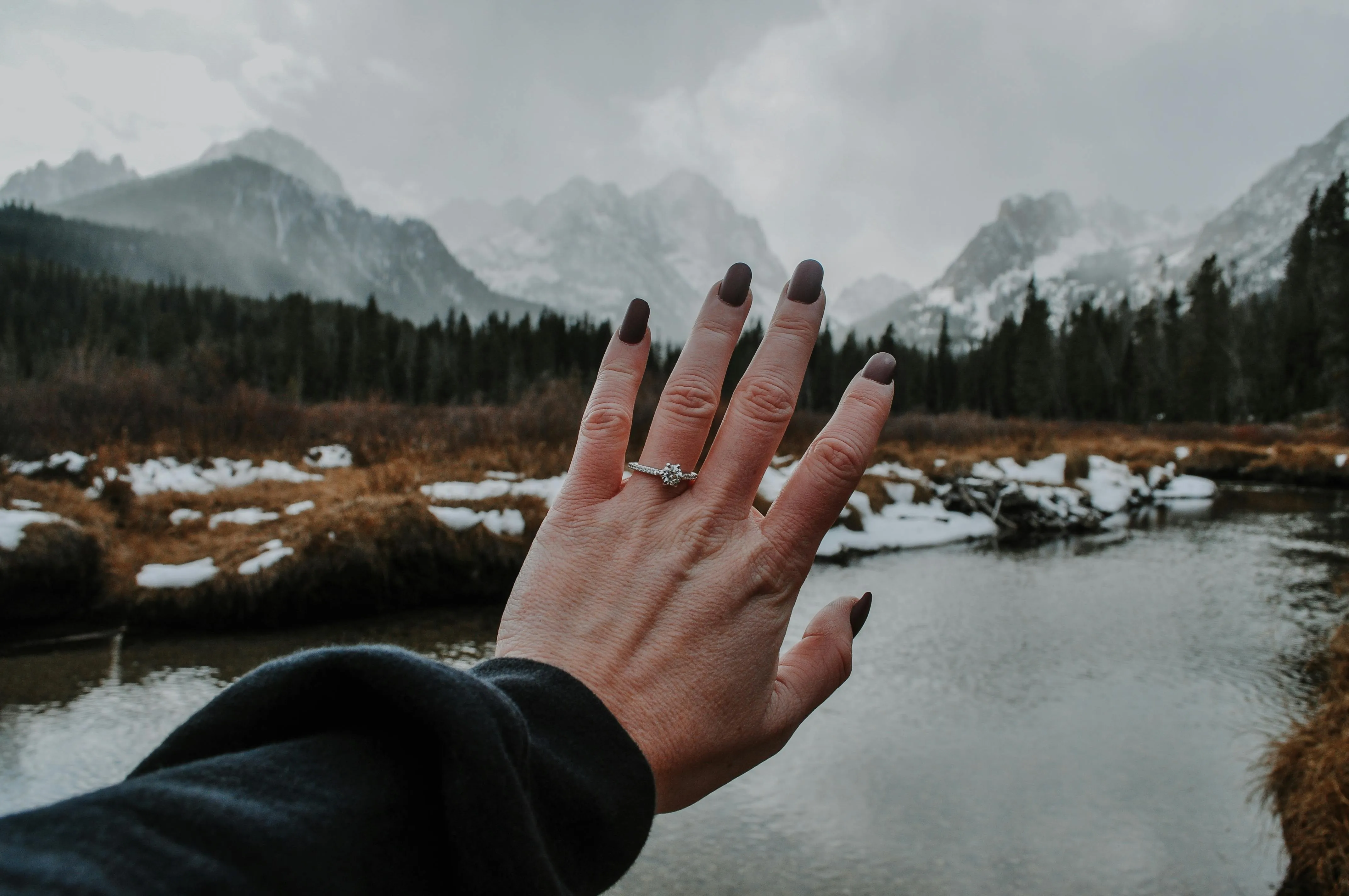 Discover the Hottest Nail Trends: Nail Art & Care Guide