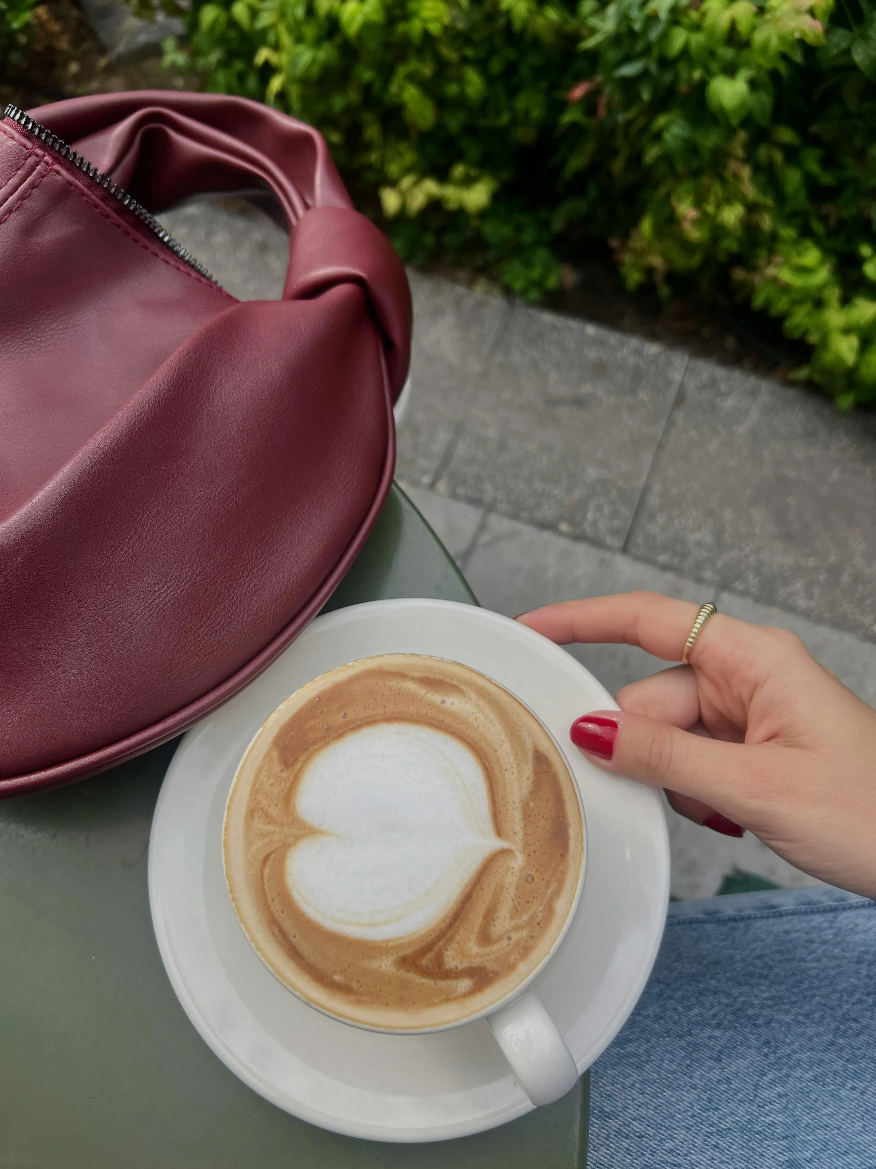 Discover the Hottest Nail Trends in 2022 - Manicure, Nail Art & Polish