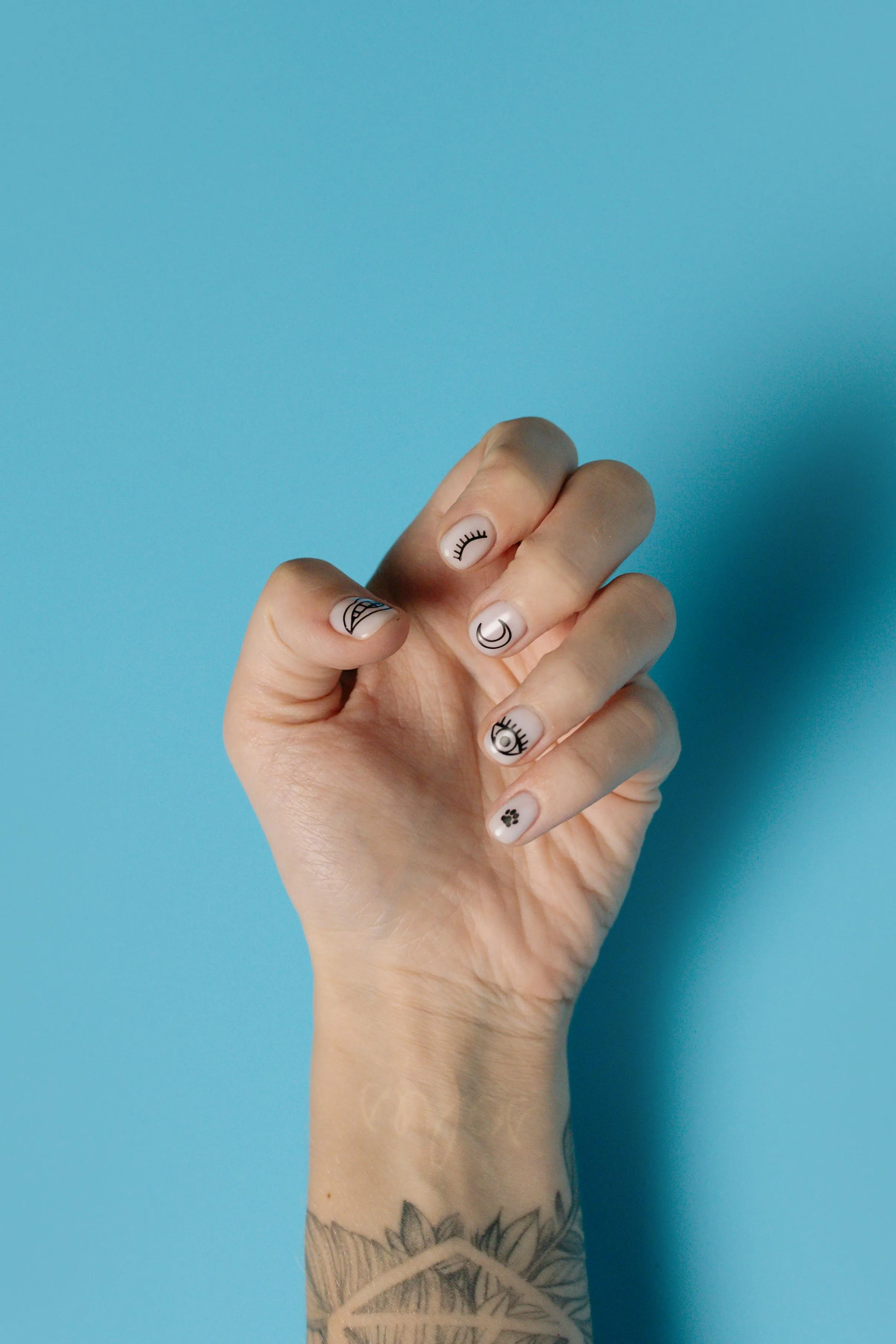 Trendy Nail Designs & Care Tips: Enhance Your Manicure Game | Nail Art Trends