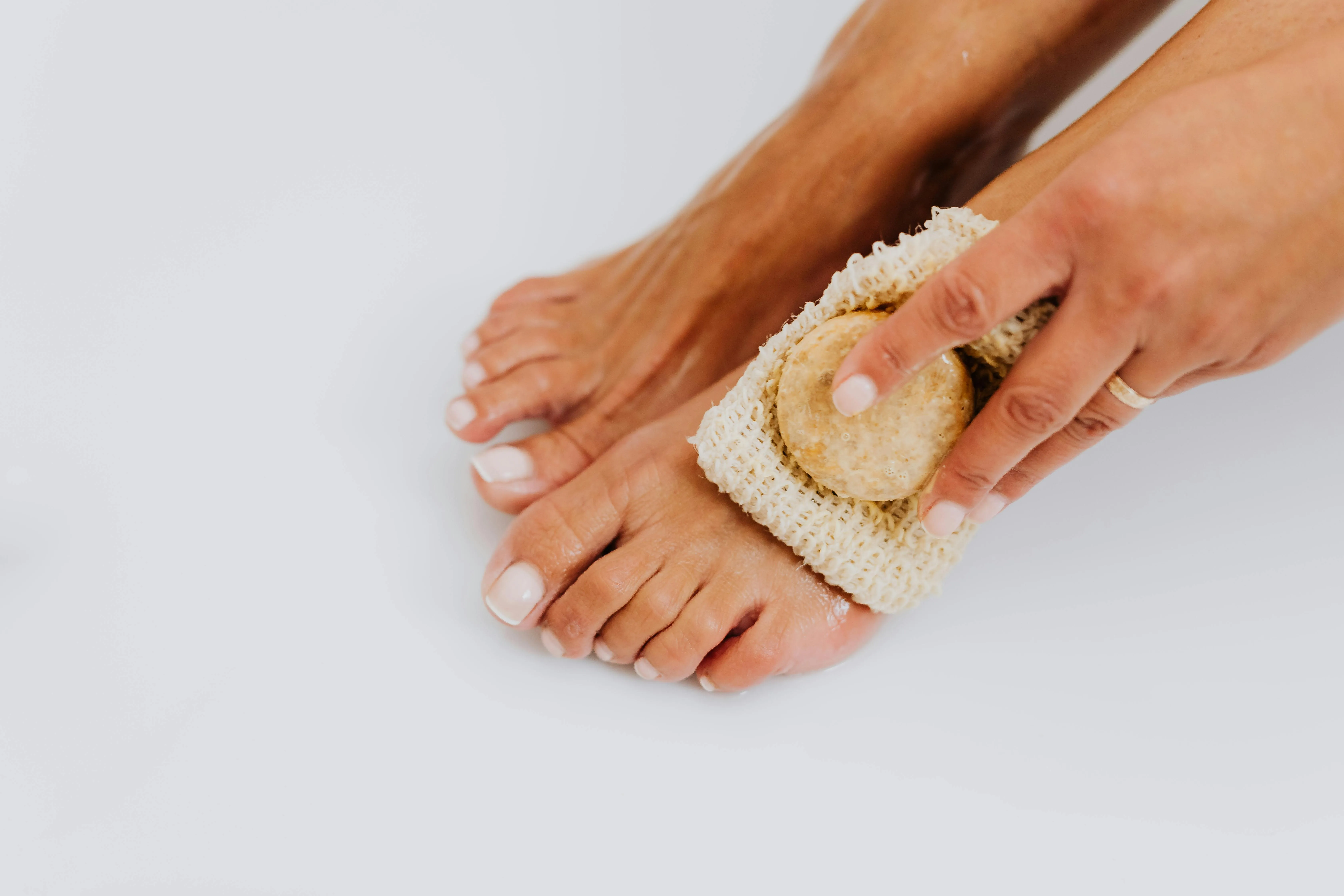 Nail Care, Manicure & Nail Art Trends: Ultimate Guide 2022