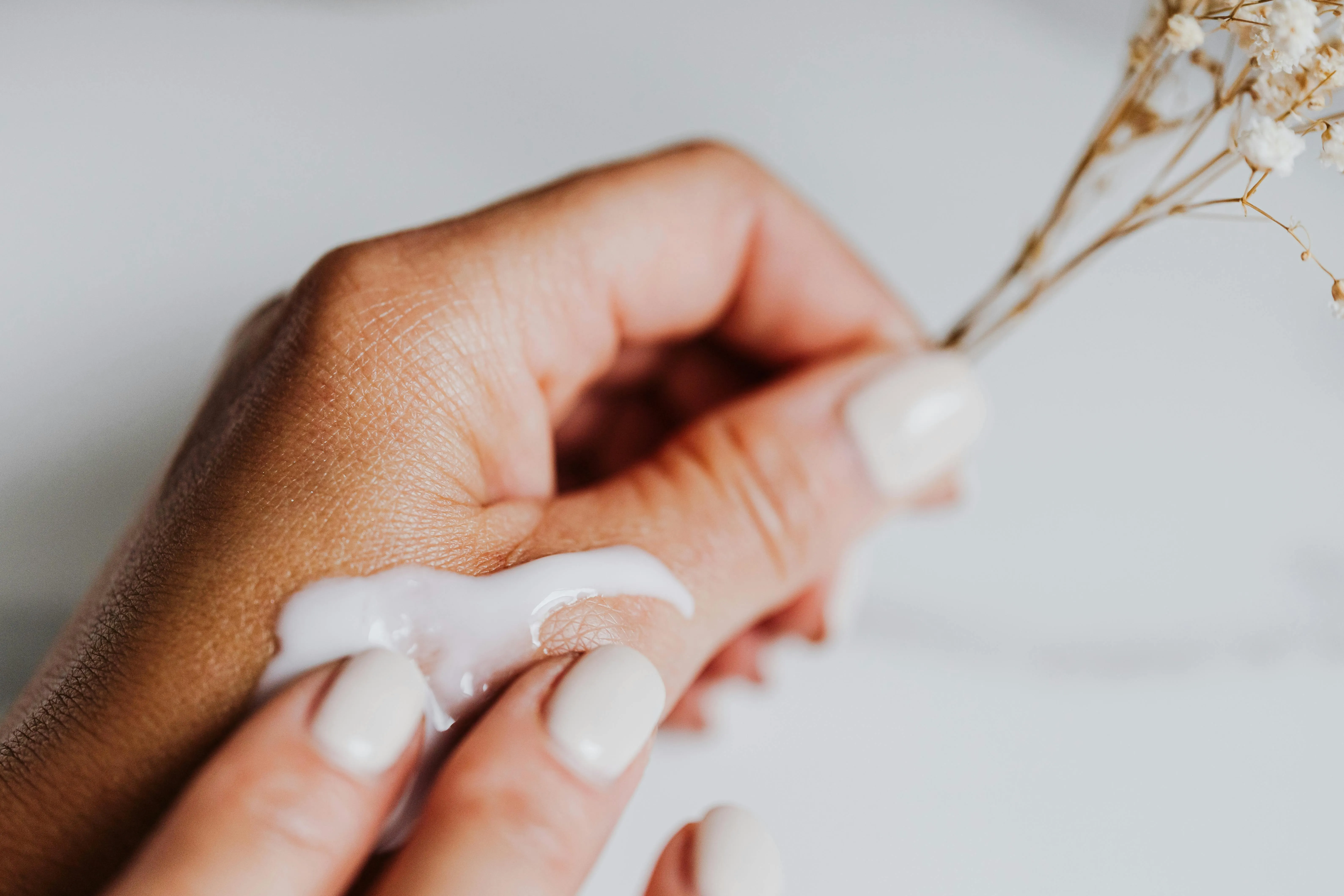 Trendy Nail Care and Nail Art: Discover the Latest Designs