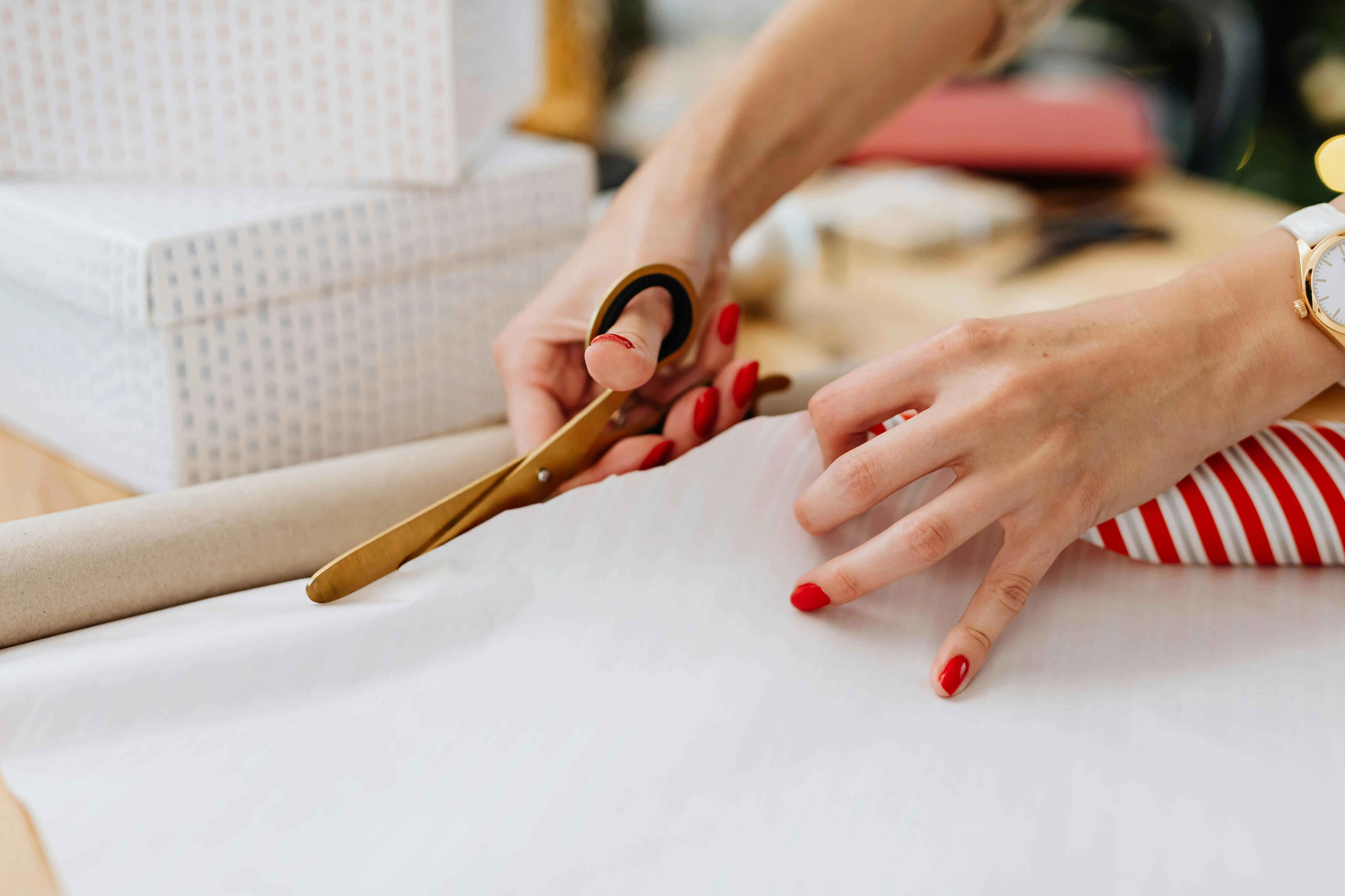 Nail Care & Trendy Nail Art: Master the Latest Trends in Manicure