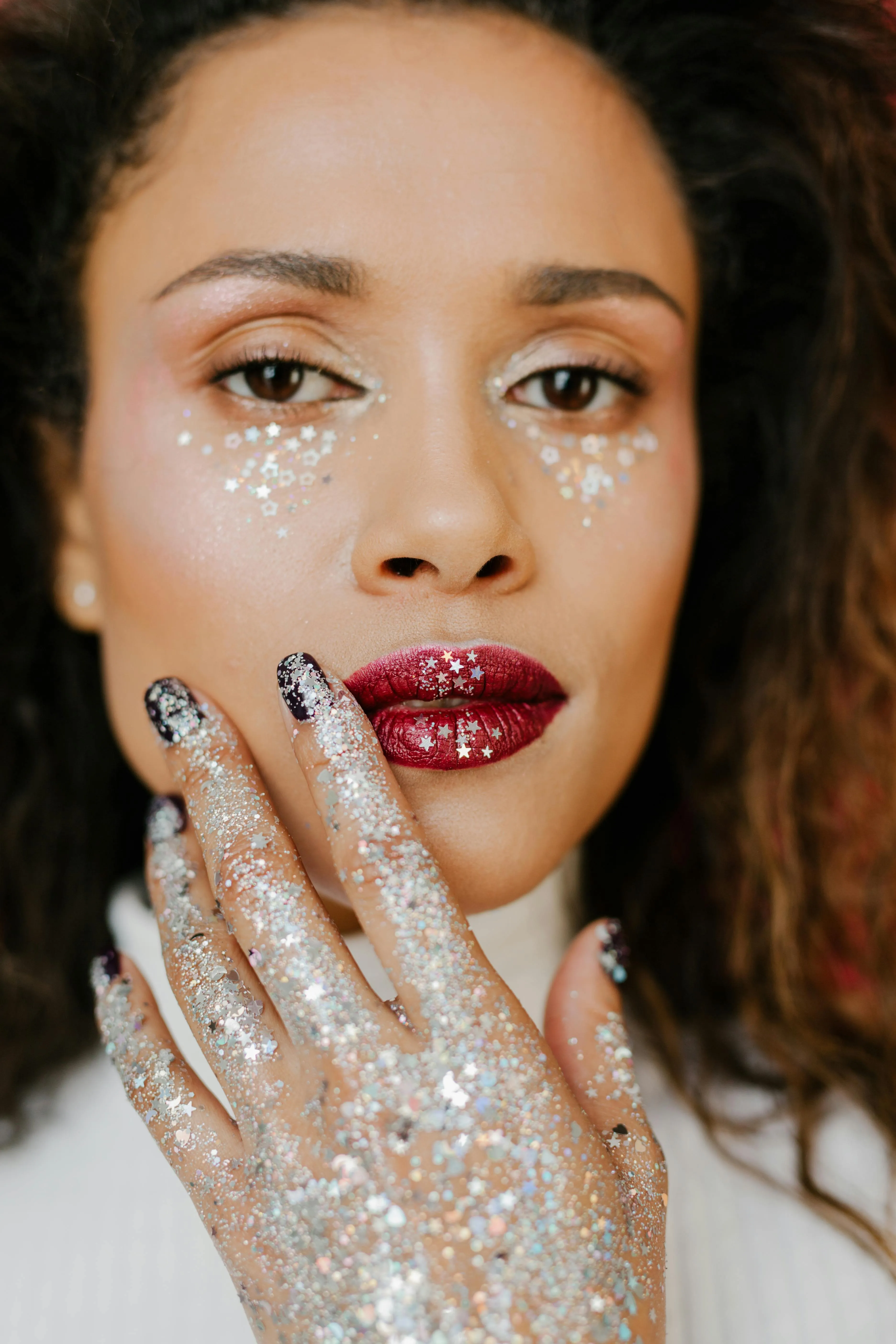 Trendy Nail Art & Care: Discover the Latest Designs