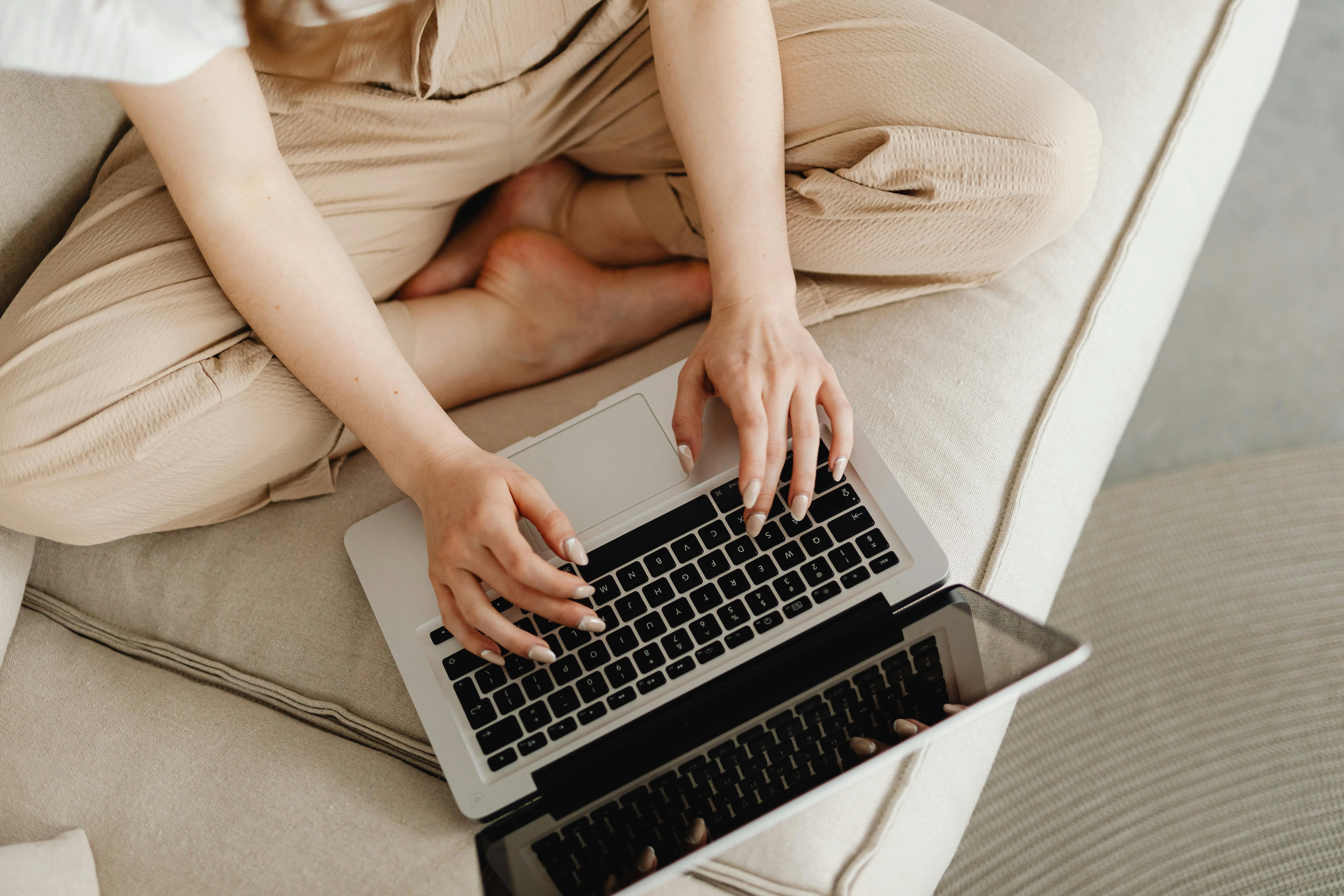 Discover the Hottest Nail Trends and Top Nail Care Tips
