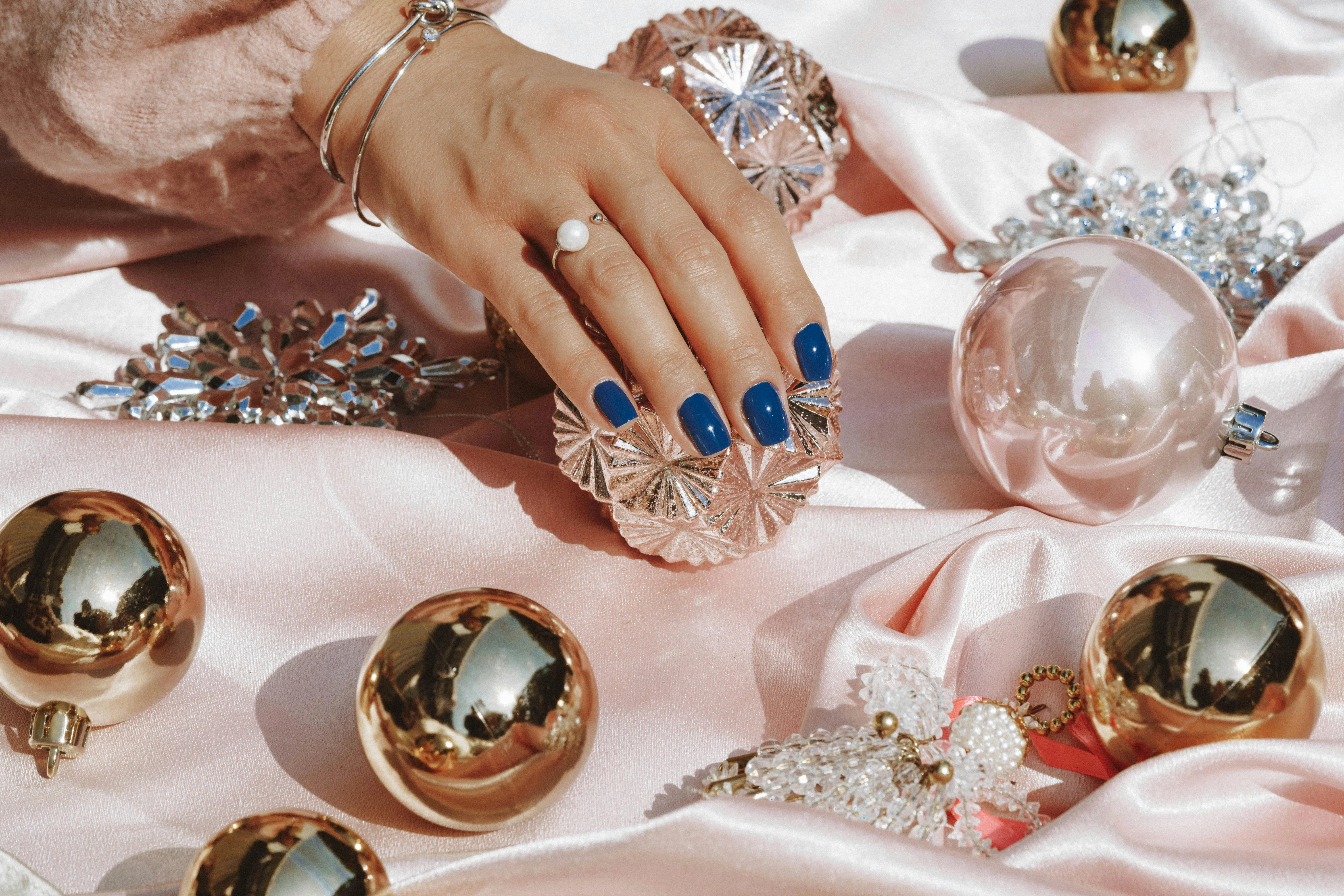 Discover the Latest Trends in Nail Art & Care